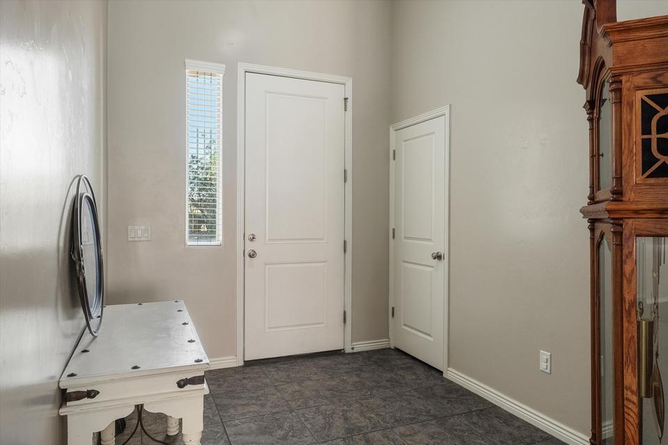 Photo of 279 E Memory LN, Washington, UT 84780 (MLS # 118045)