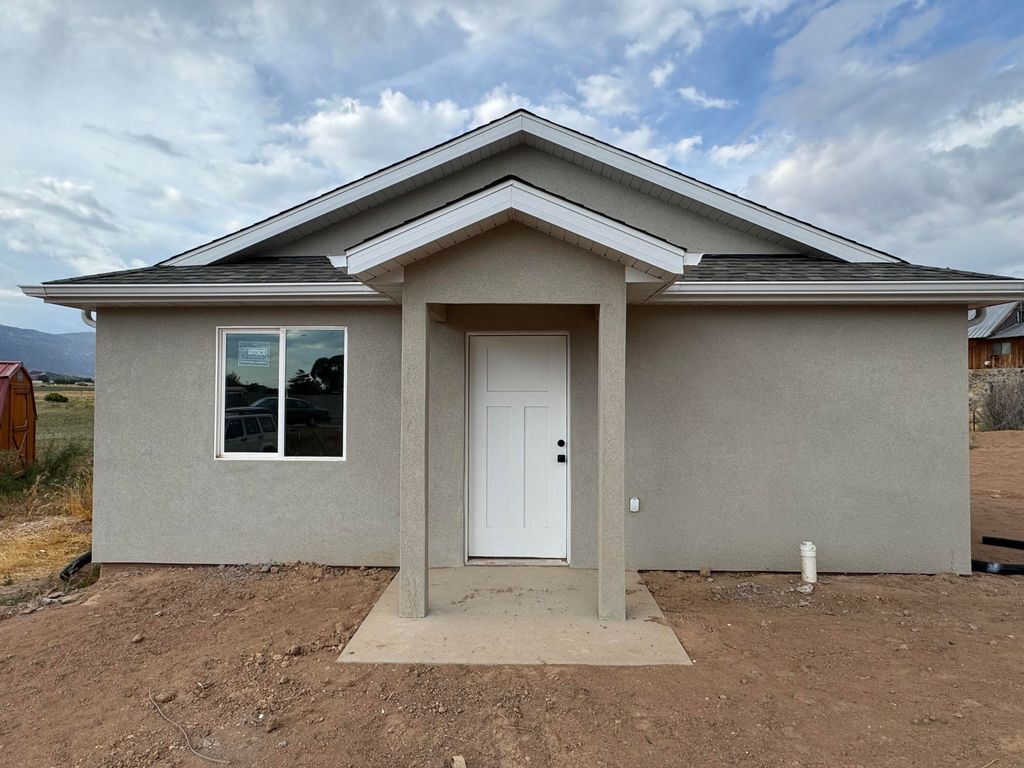 Photo of 3335 N Westward Ave, Enoch, UT 84721 (MLS # 112282)