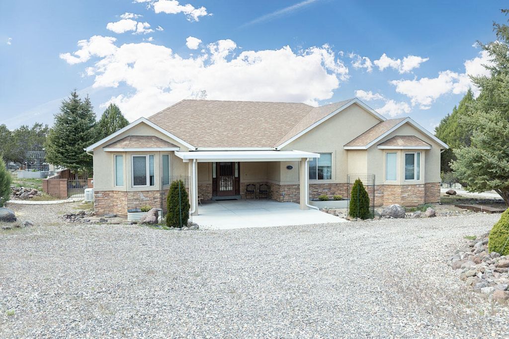 Photo of 434 S 1050 W, Parowan, UT 84761 (MLS # 116034)