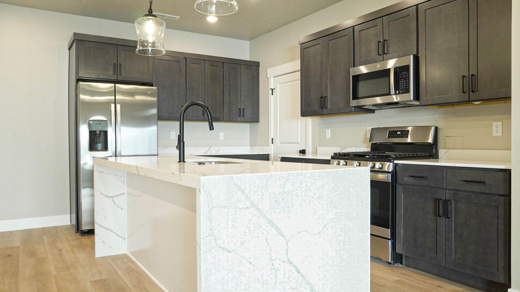 Photo of 118 W 2725 N, Cedar City, UT 84721 (MLS # 112318)