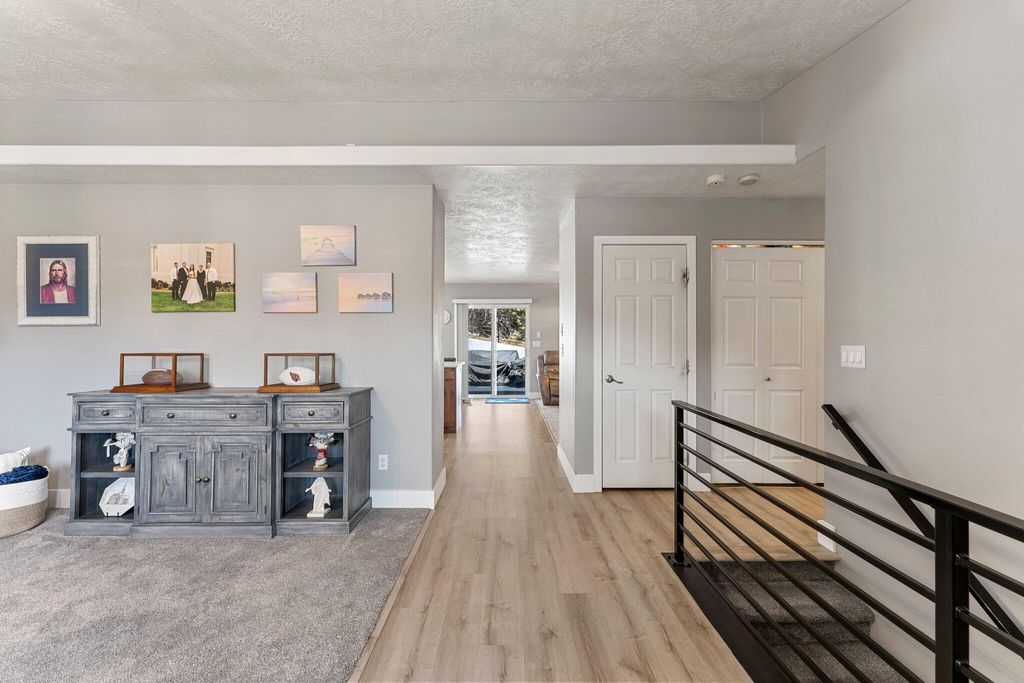 Photo of 89 N Beacon DR, Cedar City, UT 84720 (MLS # 110767)