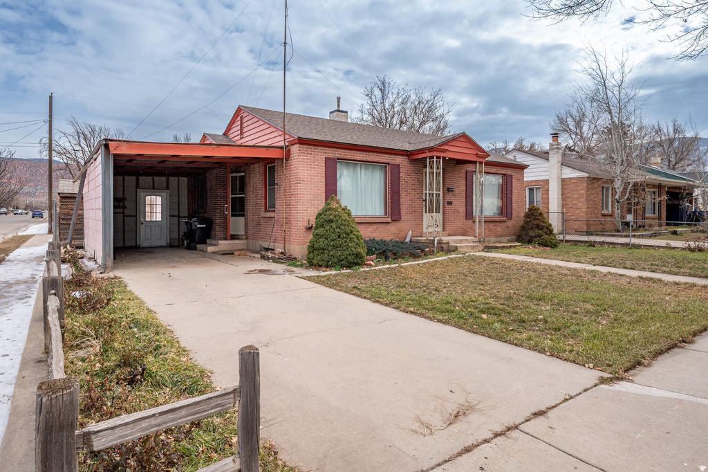 Photo of 96 N 1150 W, Cedar City, UT 84720 (MLS # 114491)