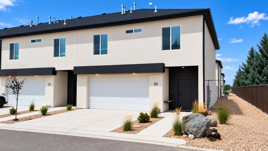 Photo of 2875 W Cody DR #32, Cedar City, UT 84720 (MLS # 116754)