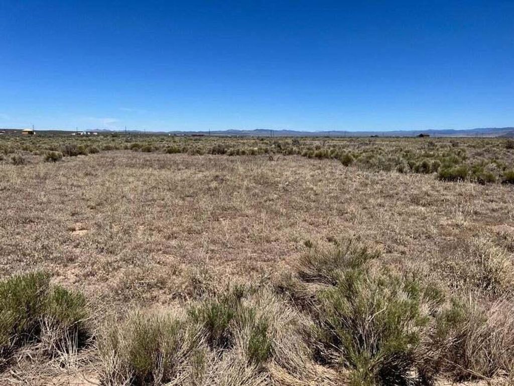 Photo of 5695 N 3525 W, Cedar City, UT 84721 (MLS # 111531)