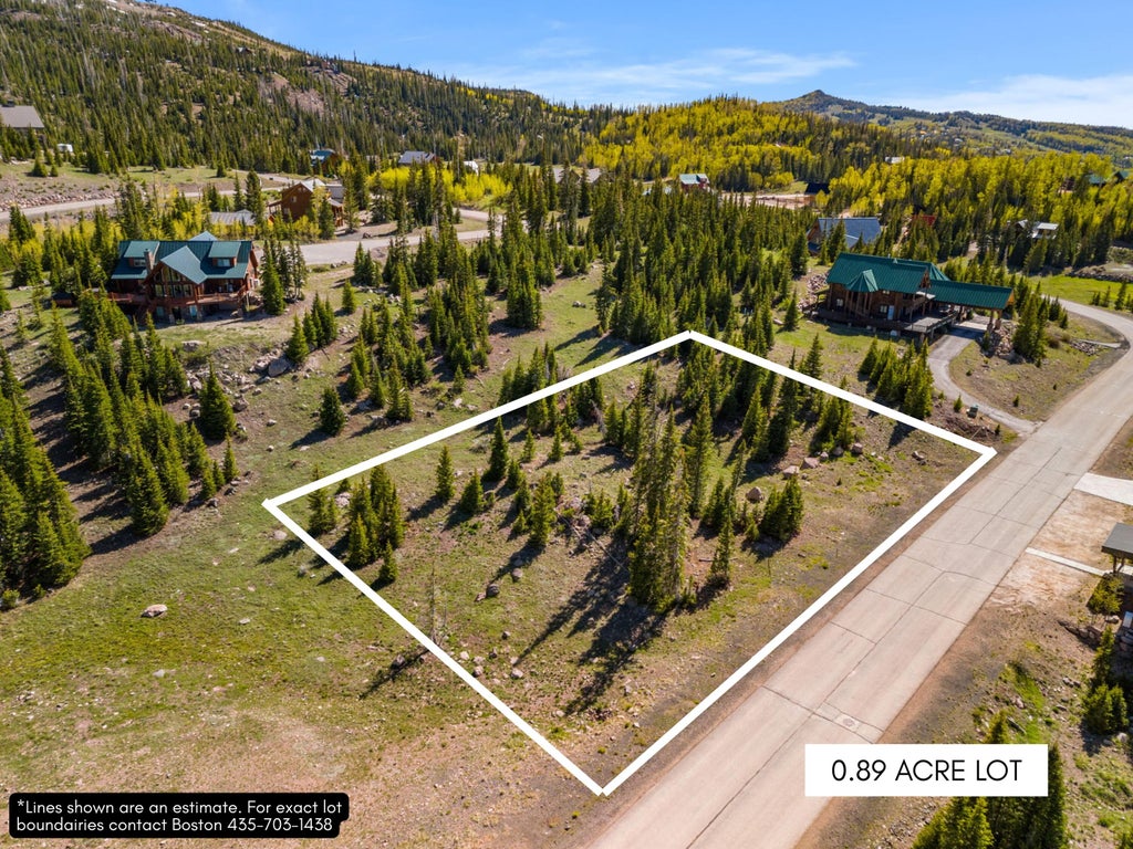 Photo of 816 E Autumn DR, Brian Head, UT 84719 (MLS # 118060)