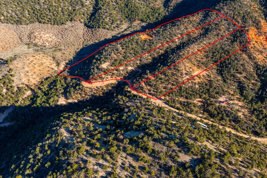 Photo of 5.20 Acres Red Canyon Rd #Lot 5-G, Parowan, UT 84761 (MLS # 118503)