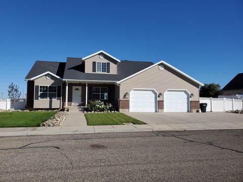 Photo of 3854 W 1500 N, Cedar City, UT 84721 (MLS # 113391)
