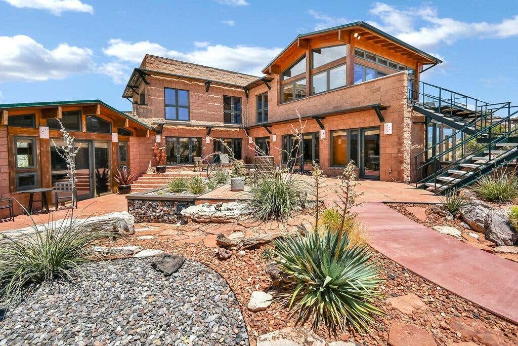 Photo of 3995 S Desert Grave RD, Torrey, UT 84775 (MLS # 117402)