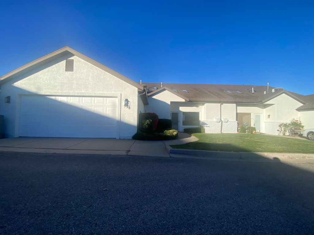 Photo of 998 S Three Fountains Dr Dr, Cedar City, UT 84720 (MLS # 113879)