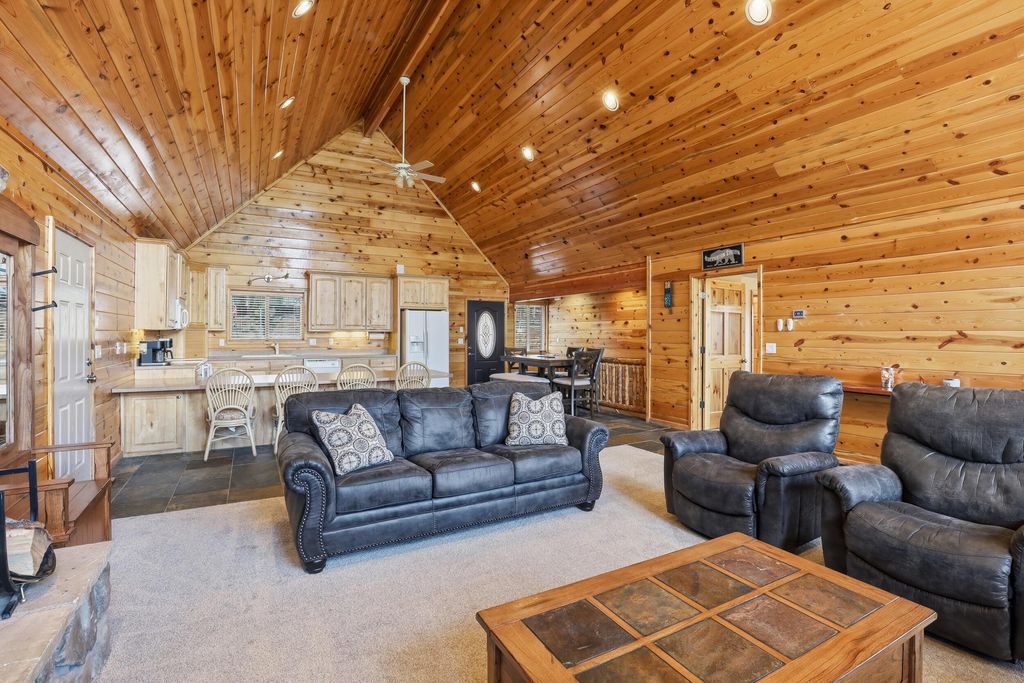 Photo of 3065 Winchester RD, Duck Creek Village, UT 84762 (MLS # 115789)
