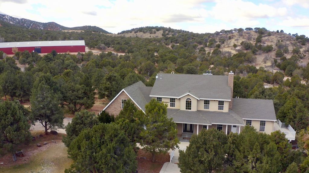 Photo of 1627 W 950 S, Parowan, UT 84761 (MLS # 109036)