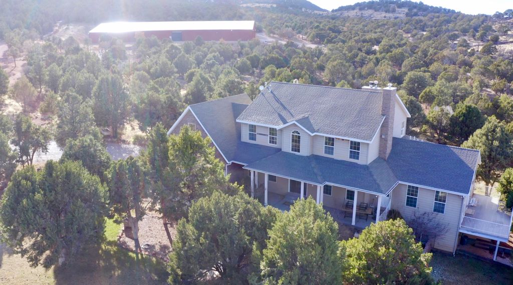 Photo of 1627 W 950 S, Parowan, UT 84761 (MLS # 109036)