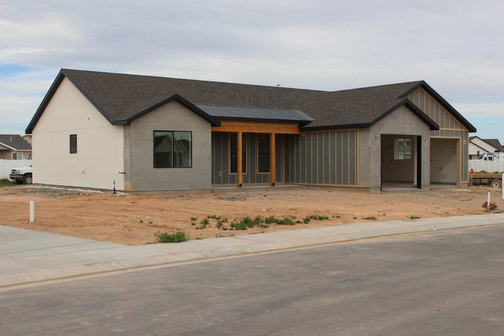 Photo of 4933 N Remington RD, Enoch, UT 84721 (MLS # 115879)