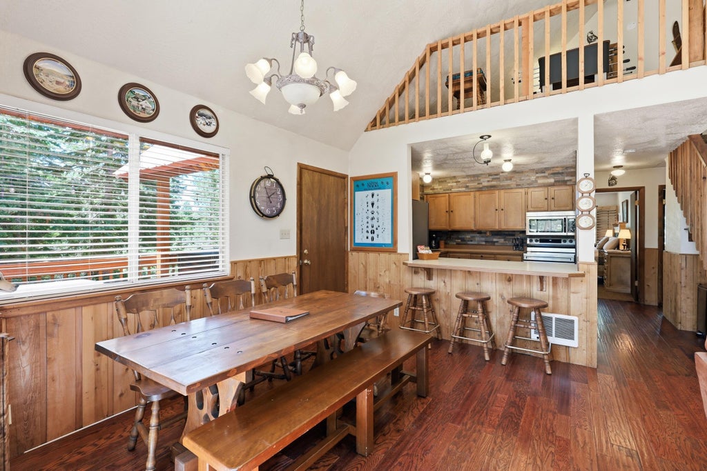 Photo of 12451225 E Bonanza RD, Duck Creek Village, UT 84762 (MLS # 117821)