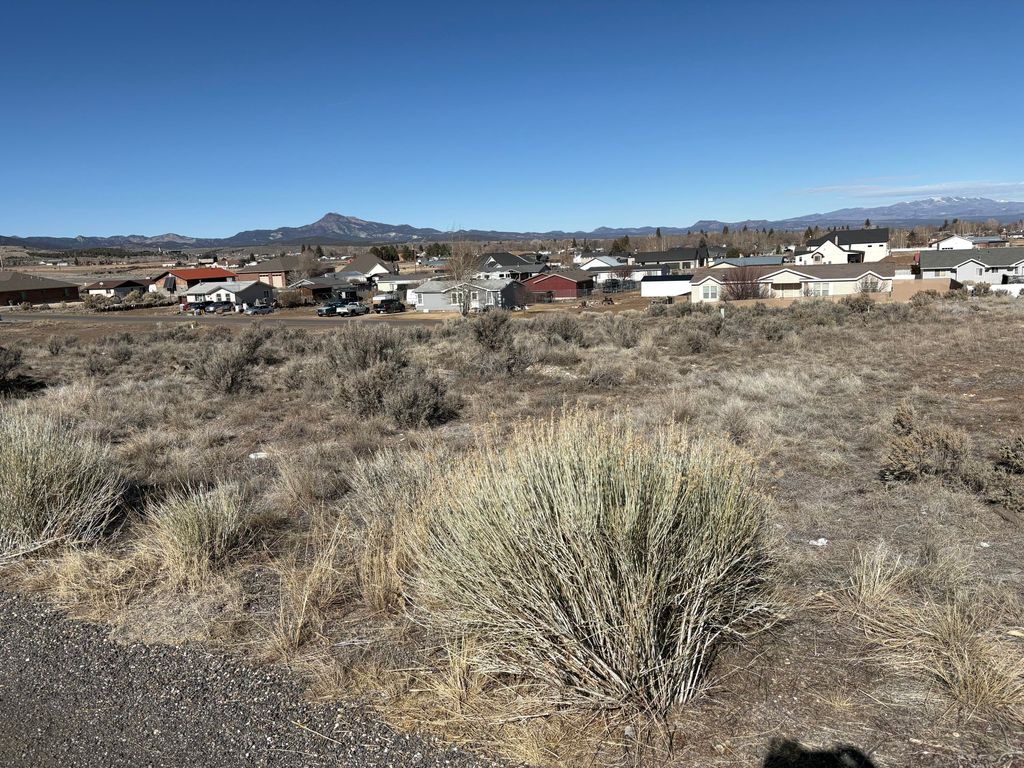 Photo of 95 E Blue Meadow LN, Panguitch, UT 84759 (MLS # 114592)