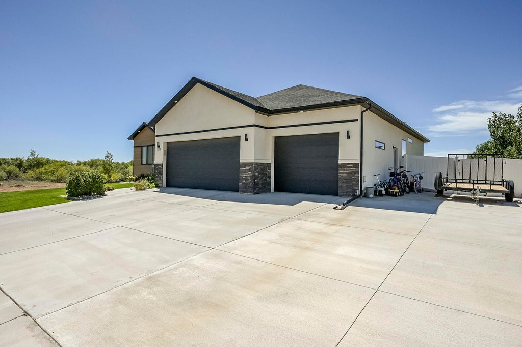 Photo of 1235 N 3575 W, Cedar City, UT 84721 (MLS # 117967)