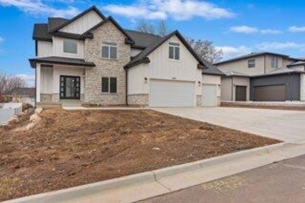 Photo of 2956 W Rock Ridge RD, Cedar City, UT 84720 (MLS # 113033)