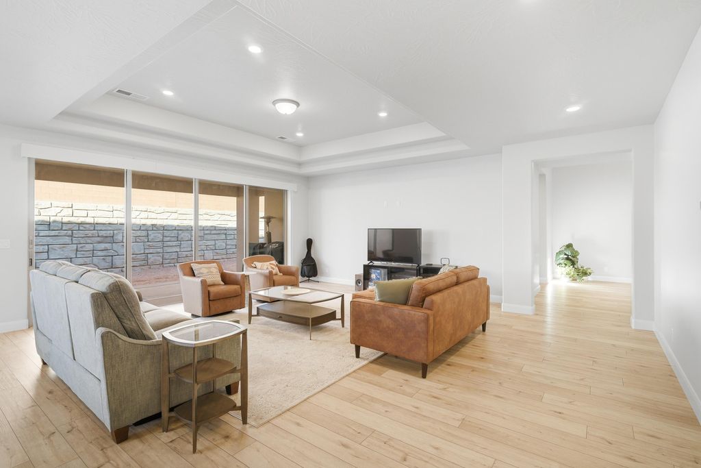 Photo of 438 W CAMINO OSO Dr, Washington, UT 84780 (MLS # 114215)