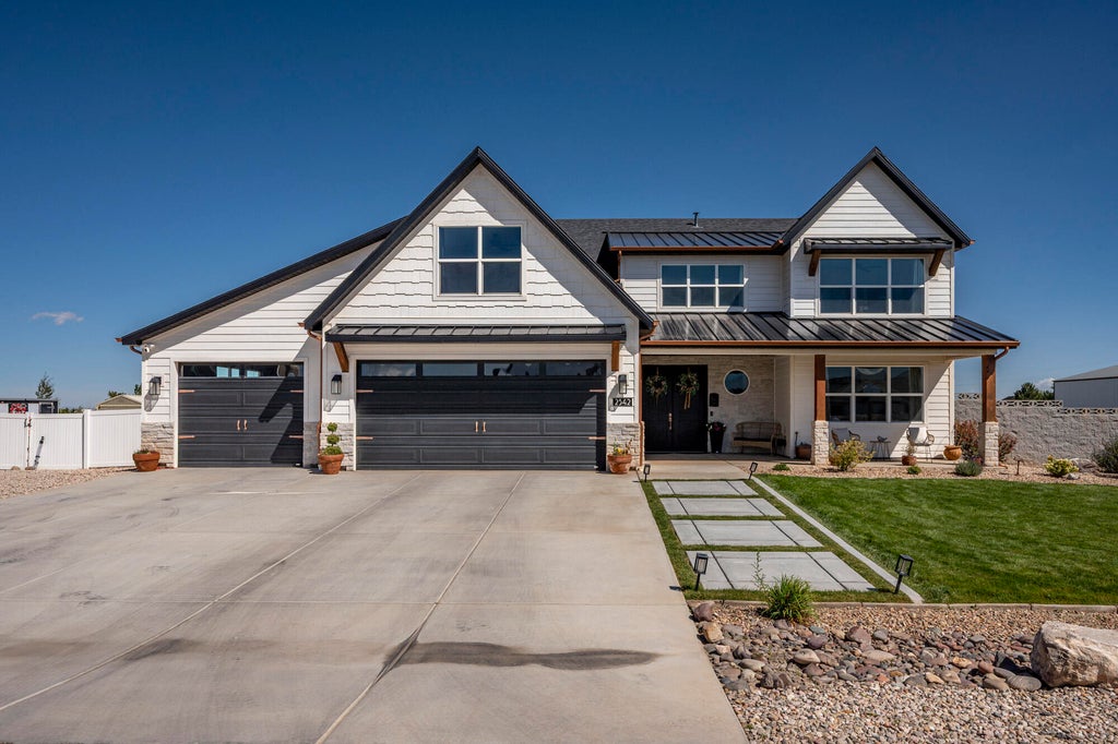 Photo of 2342 W 3750 N, Cedar City, UT 84721 (MLS # 117949)