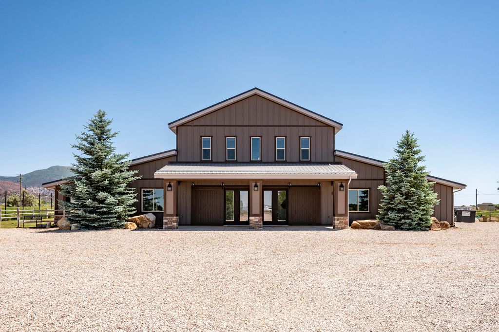 Photo of 1419 W 3000 N, Cedar City, UT 84721 (MLS # 113590)