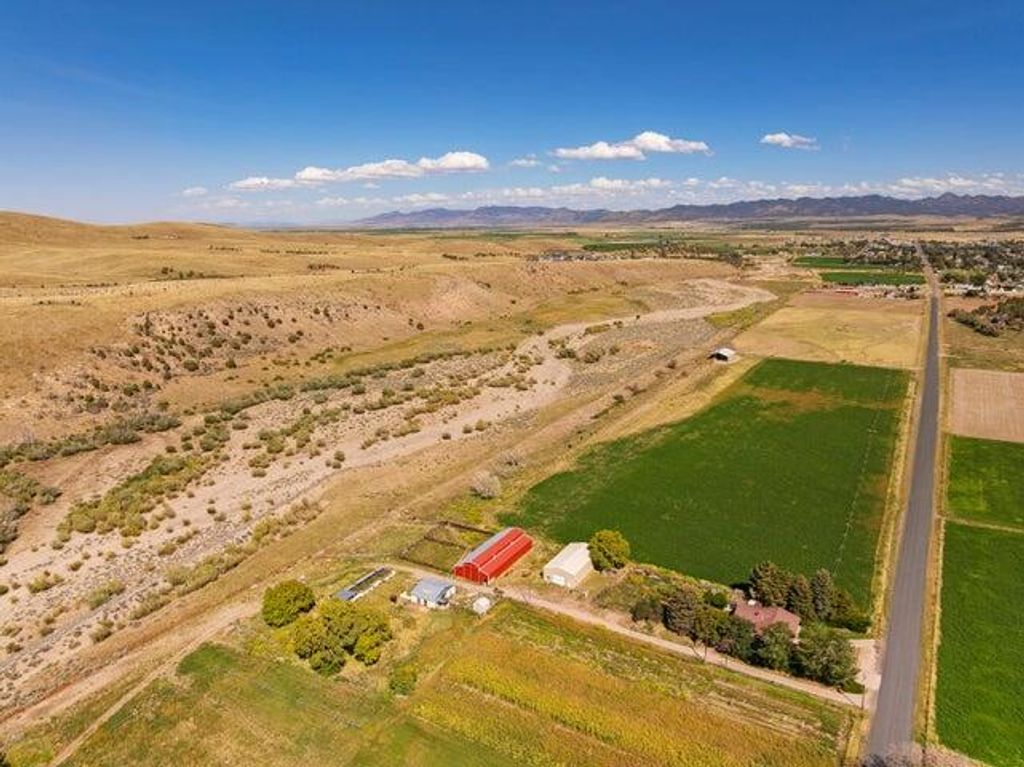 Photo of 184.77 Acres, Enterprise, UT 84725 (MLS # 113074)