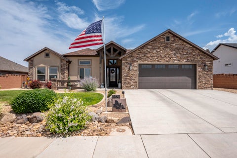 Photo of 3578 W Foundation Trail, Cedar City, UT 84720 (MLS # 118155)