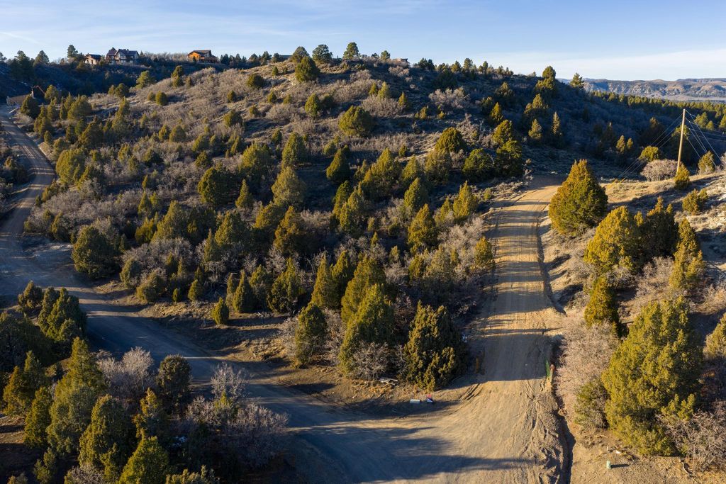 Photo of Ranch Dr Red Deer Trail, Duck Creek Village, UT 84762 (MLS # 114042)