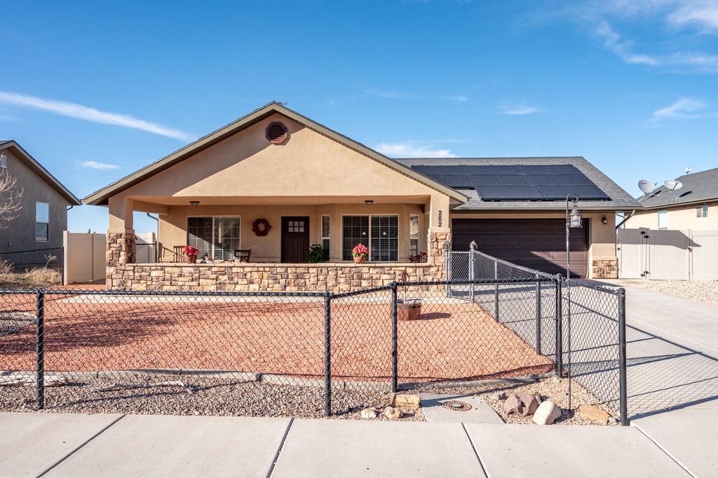 Photo of 282 W Bristlecone DR, Cedar City, UT 84720 (MLS # 114657)