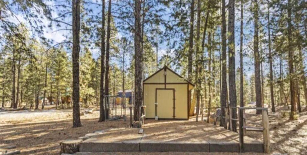 Photo of 1275 N Piute DR, Duck Creek Village, UT 84762 (MLS # 114048)