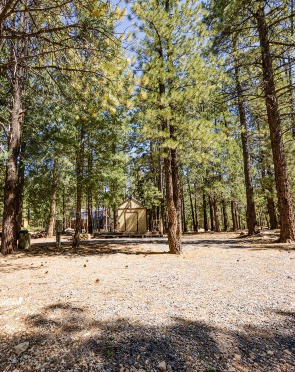 Photo of 1275 N Piute DR, Duck Creek Village, UT 84762 (MLS # 114048)