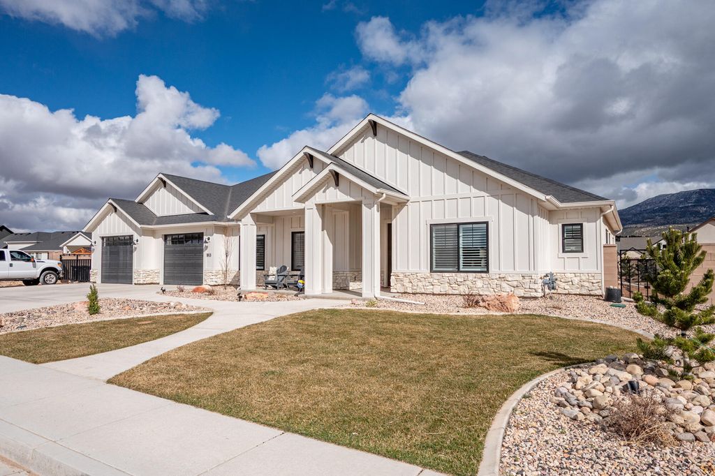 Photo of 1813 S Harvest LN, Cedar City, UT 84720 (MLS # 115230)