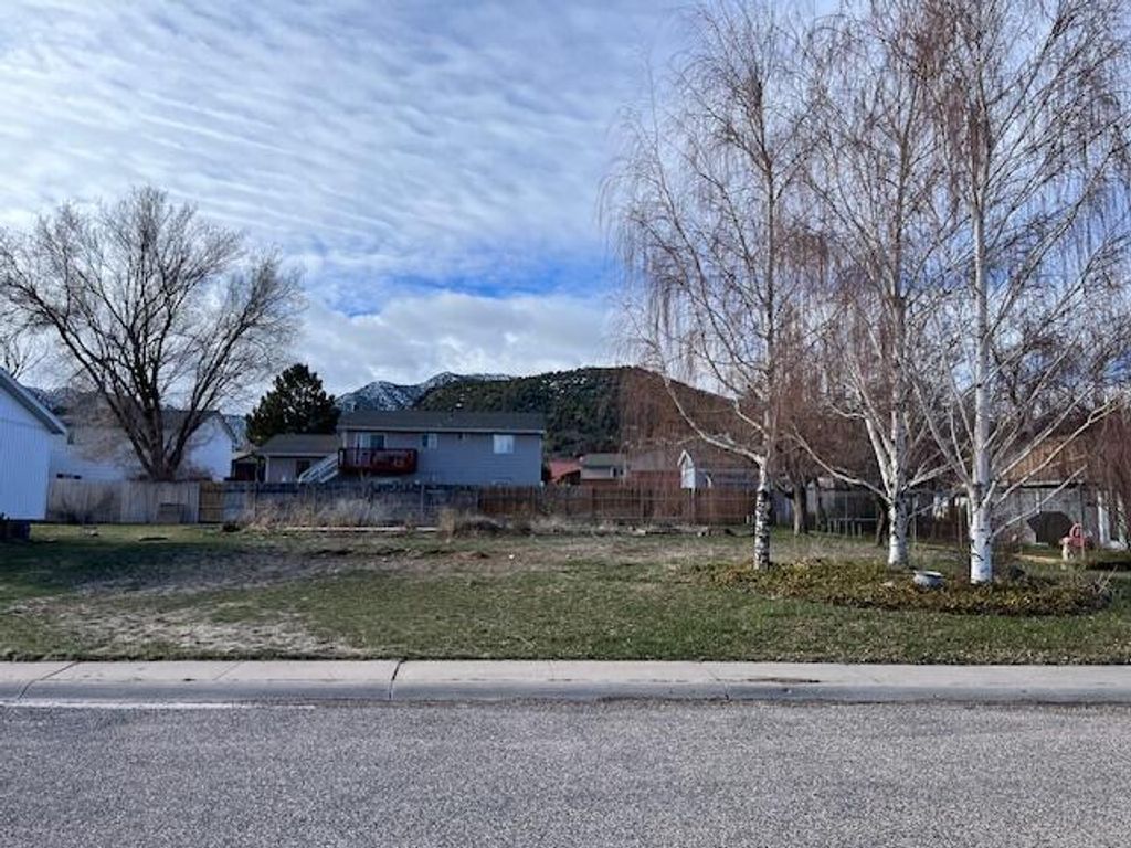 Photo of Red Hills E 125 S Lot 14, Parowan, UT 84761 (MLS # 106124)