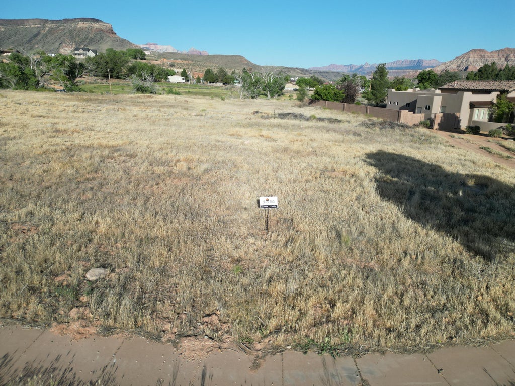 Photo of 14 Sierra Bella Parkway, Virgin, UT 84779 (MLS # 117622)