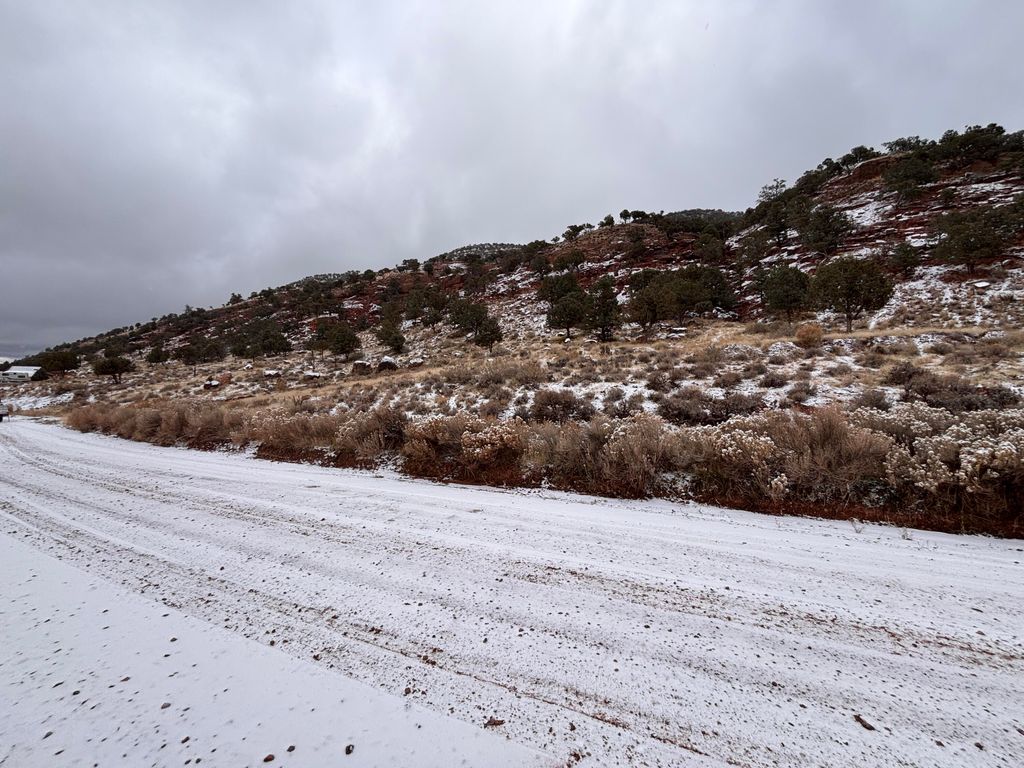 Photo of 1478 N Foothill DR, Paragonah, UT 84760 (MLS # 113995)