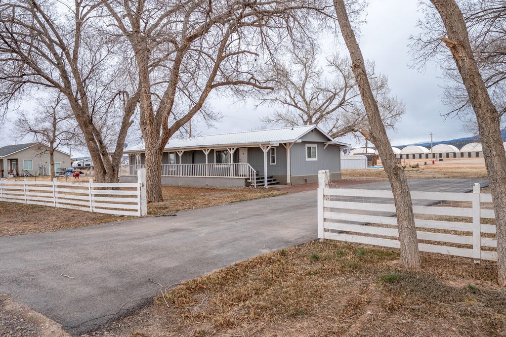 Photo of 5520 N 500 E, Enoch, UT 84721 (MLS # 110299)