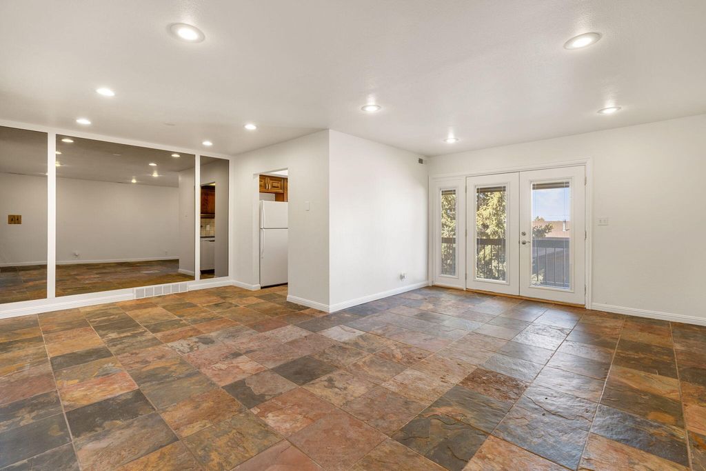Photo of 932 S Three Fountains DR, Cedar City, UT 84720 (MLS # 115085)