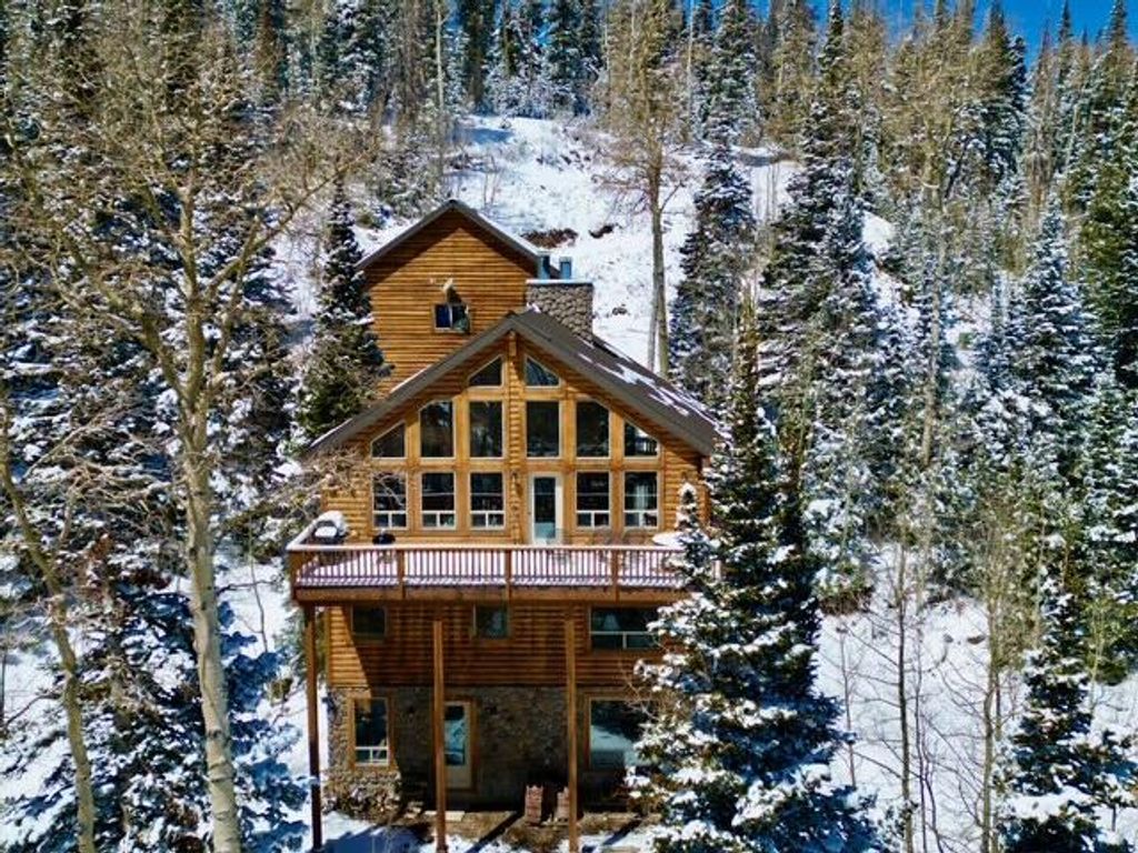 Photo of 699 W Hunter Ridge DR, Brian Head, UT 84719 (MLS # 114078)