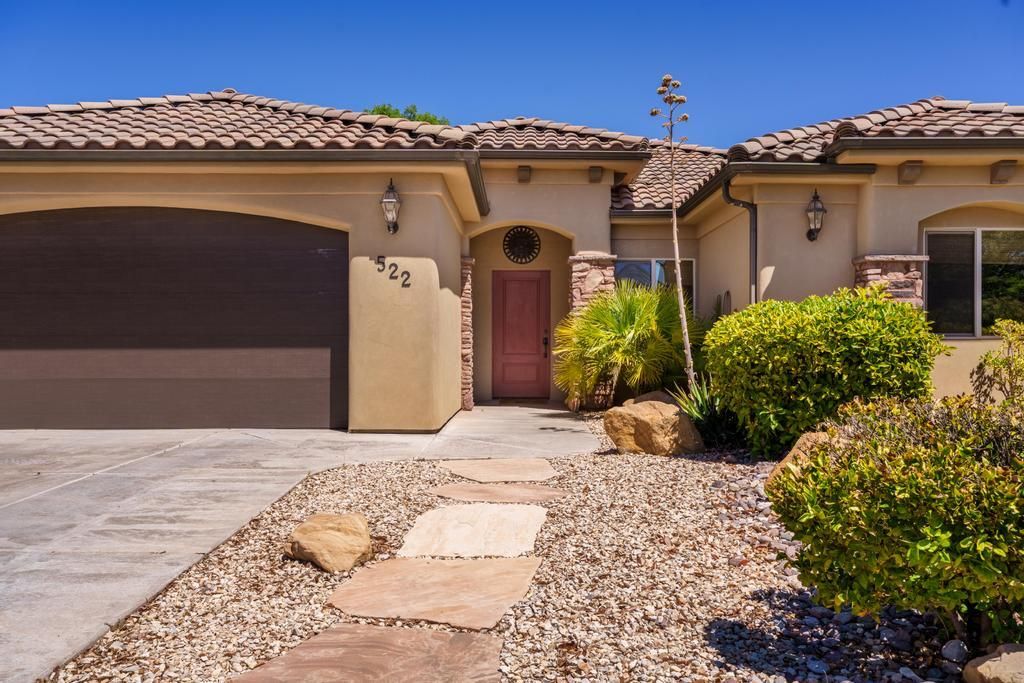 Photo of 522 LA RUTA DR, Washington, UT 84780 (MLS # 113840)