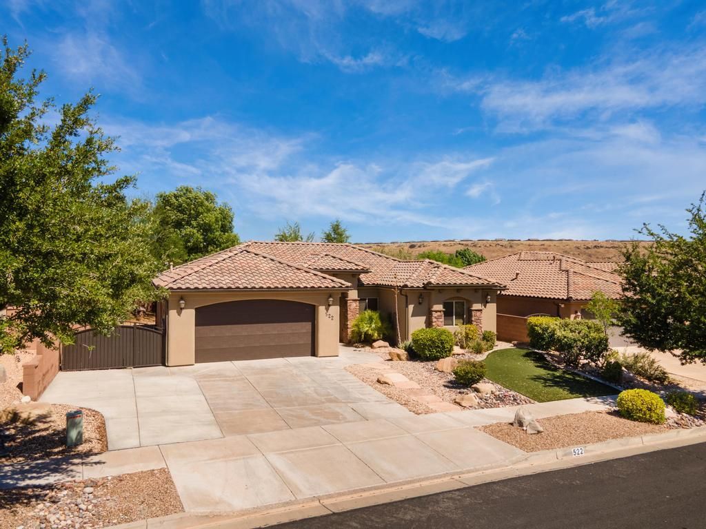 Photo of 522 LA RUTA DR, Washington, UT 84780 (MLS # 113840)