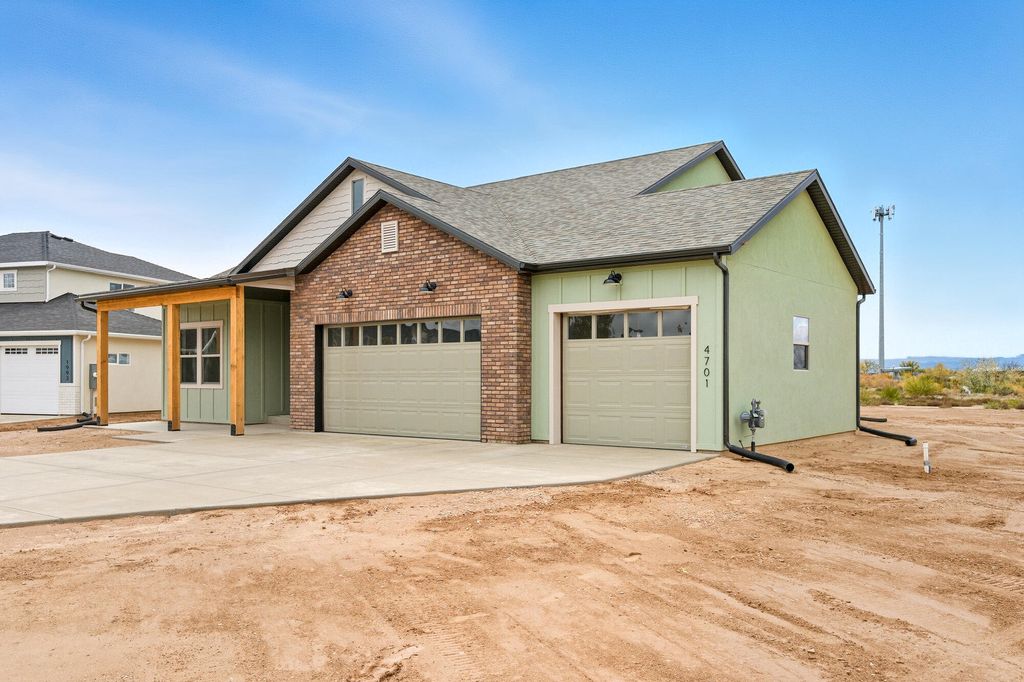 Photo of 4701 N 2000 W, Cedar City, UT 84721 (MLS # 112908)
