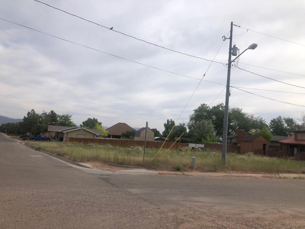 Photo of Canyon Rd City View Dr., Parowan, UT 84761 (MLS # 115461)