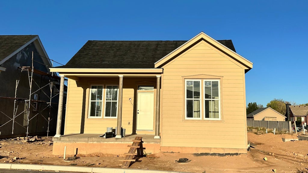 Photo of 4017 N Sara LN #Lot 4, Enoch, UT 84721 (MLS # 117913)