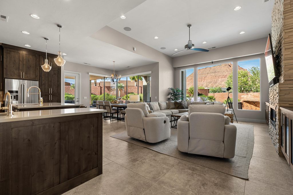 Photo of 496 W 80 S, Ivins, UT 84738 (MLS # 116009)