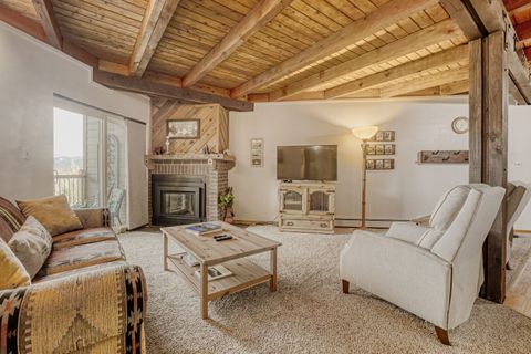 Photo of 4200 Lodge Pole Circle #G2, Silverthorne, CO 80498 (MLS # S1067483)