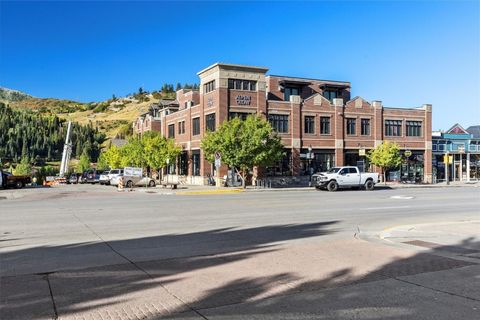 Photo of 601 Lincoln Avenue #C4, Steamboat Springs, CO 80487 (MLS # S1063743)