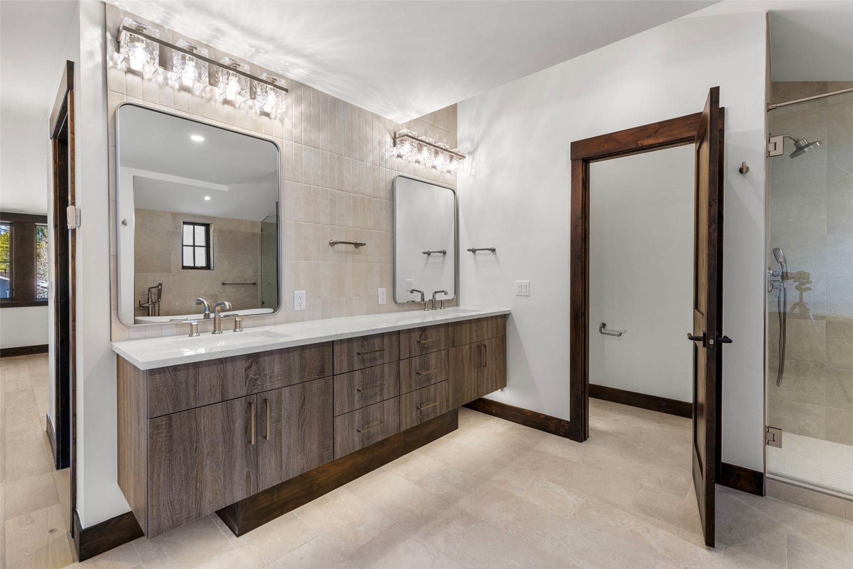 Frisco, Colorado, 80443, United States, 3 Bedrooms Bedrooms, ,3 BathroomsBathrooms,Residential,Active,2017487