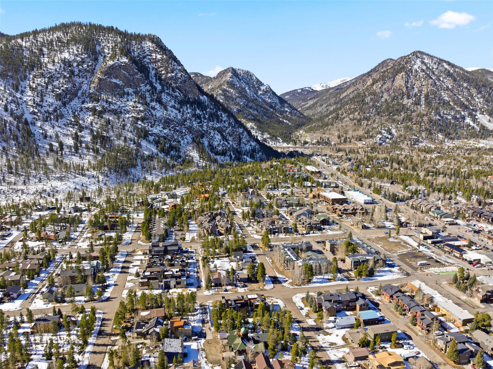 Frisco, Colorado, 80443, United States, 3 Bedrooms Bedrooms, ,3 BathroomsBathrooms,Residential,Active,2017487