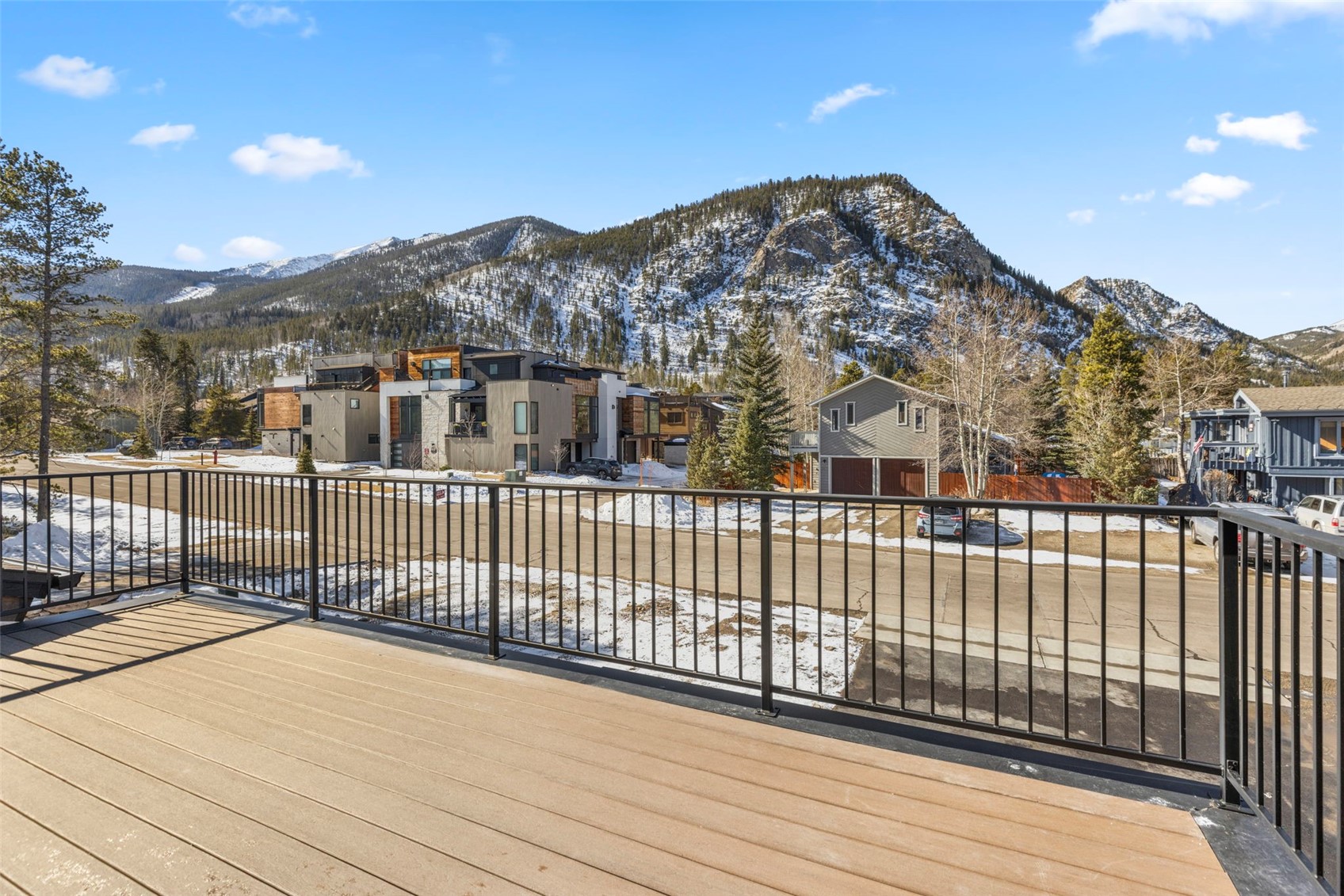 Frisco, Colorado, 80443, United States, 3 Bedrooms Bedrooms, ,3 BathroomsBathrooms,Residential,Active,2017487