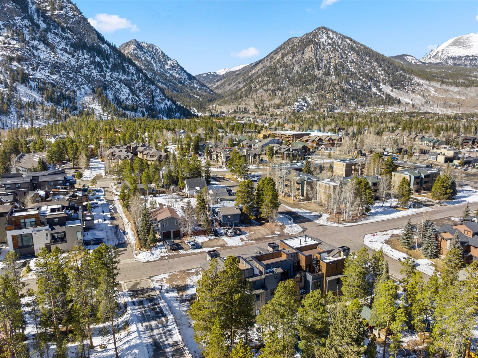 Frisco, Colorado, 80443, United States, 3 Bedrooms Bedrooms, ,3 BathroomsBathrooms,Residential,Active,2017487
