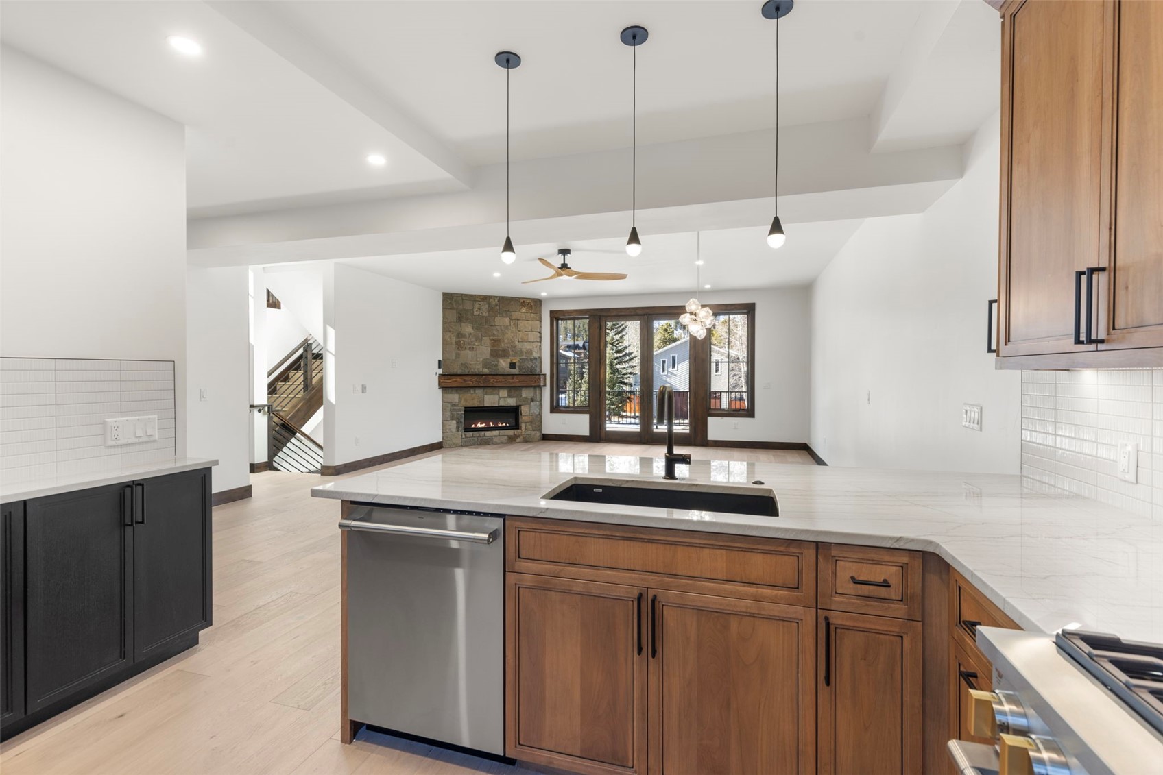 Frisco, Colorado, 80443, United States, 3 Bedrooms Bedrooms, ,3 BathroomsBathrooms,Residential,Active,2017487